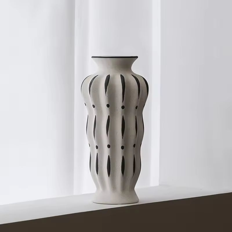 Multi-Leaf Pattern Vase A
